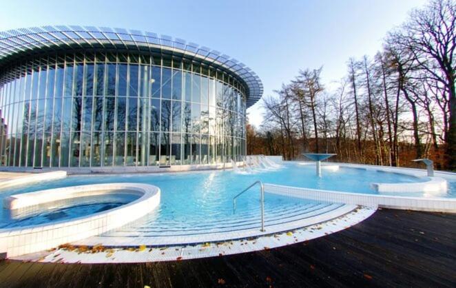Ferienwohnung Au Grand Pierrot Spa Exterior foto